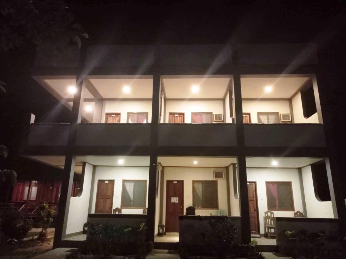 Ausan Front Resort Barton