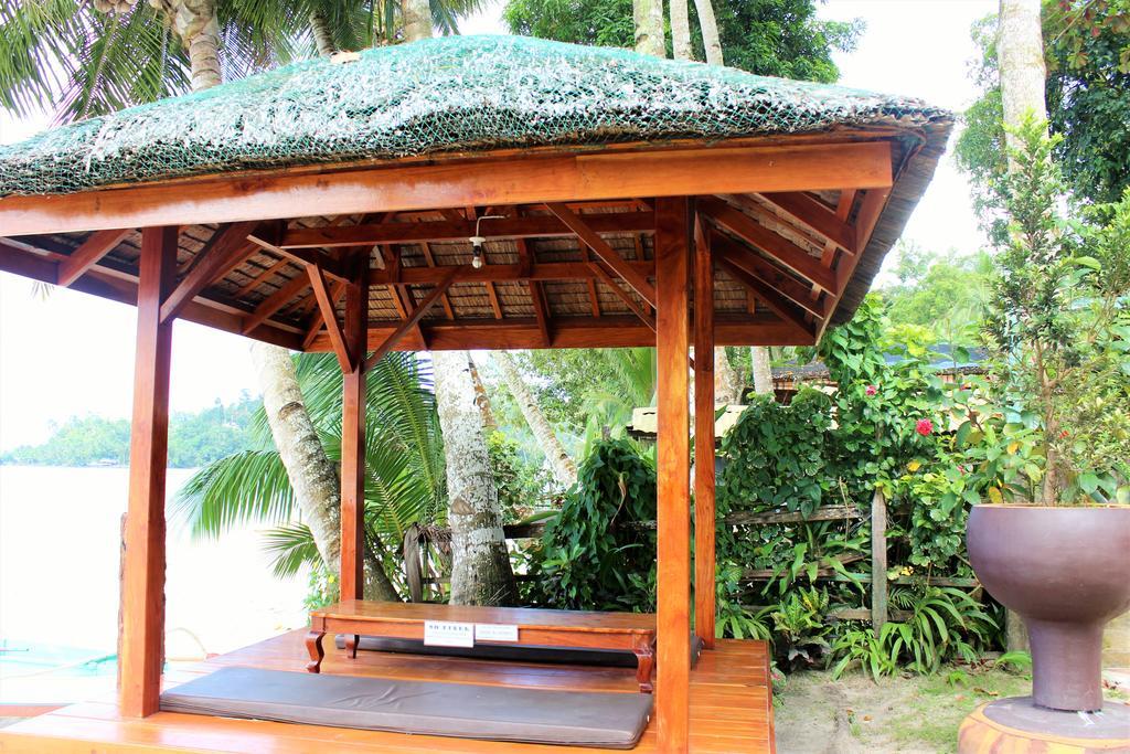 Resort Ausan Front Barton